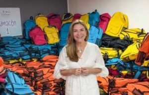 Carolina Mejía anuncia que Plásticos por Útiles Escolares será el sábado 29
