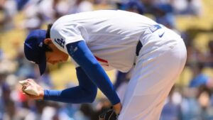 Molestias de Ohtani ponen en vilo su esperada apertura ante Detroit