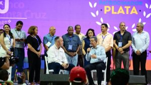 Leonel Fernández afirma canasta básica pasó de RD$28 mil a RD$49 mil