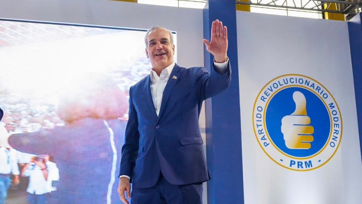 Abinader afirma que preservará la unidad del PRM y no designará sucesor